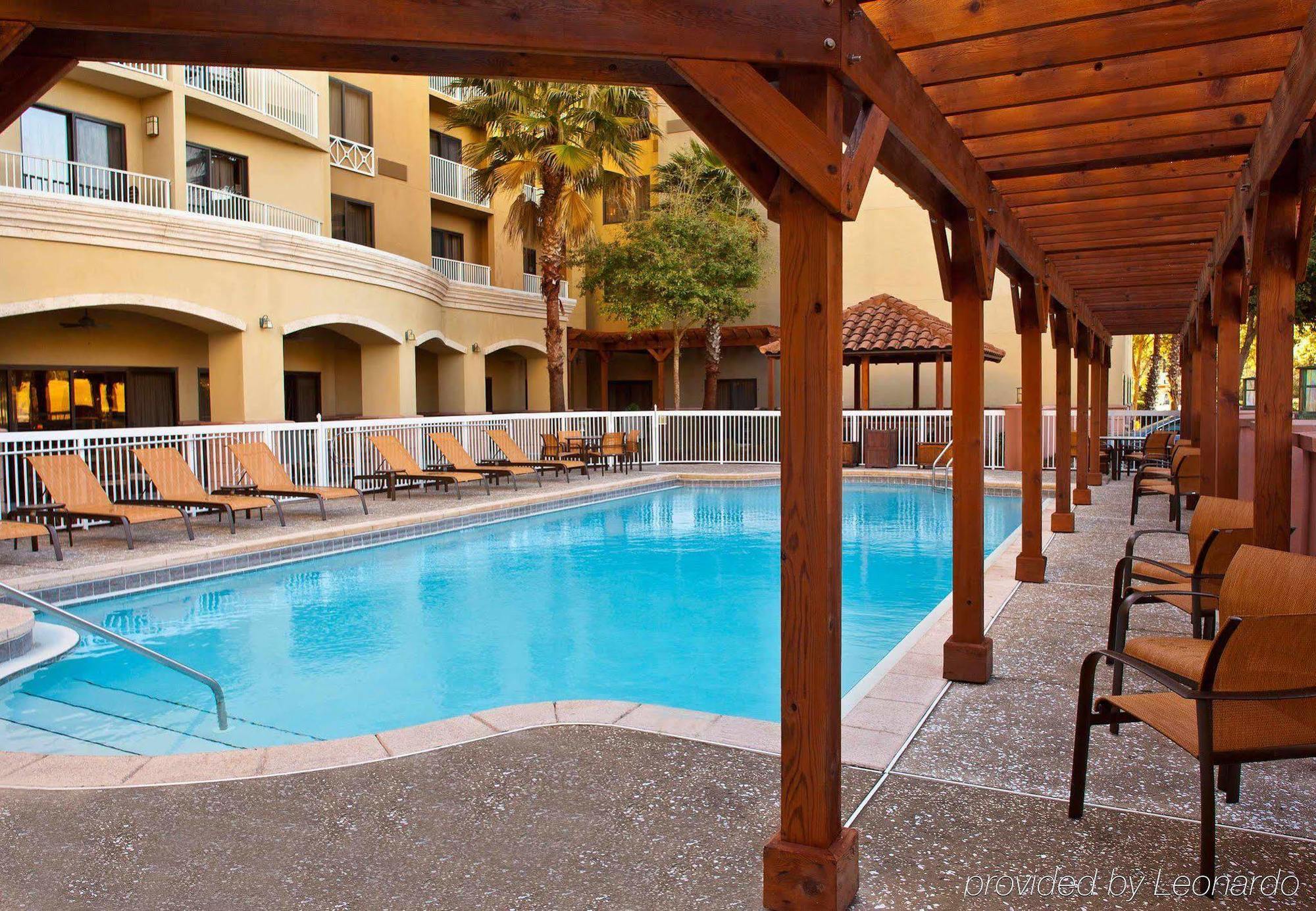 Courtyard By Marriott Sandestin At Grand Boulevard Exterior foto